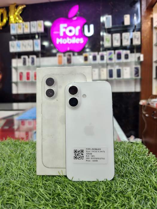 Apple iPhone 16  bc BH 100% 128GB STORAGE 8 month warranty available bro 