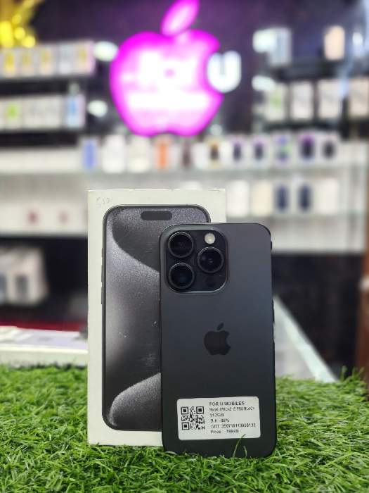 Apple iPhone 15 pro BH 88% 512GB STORAGE 