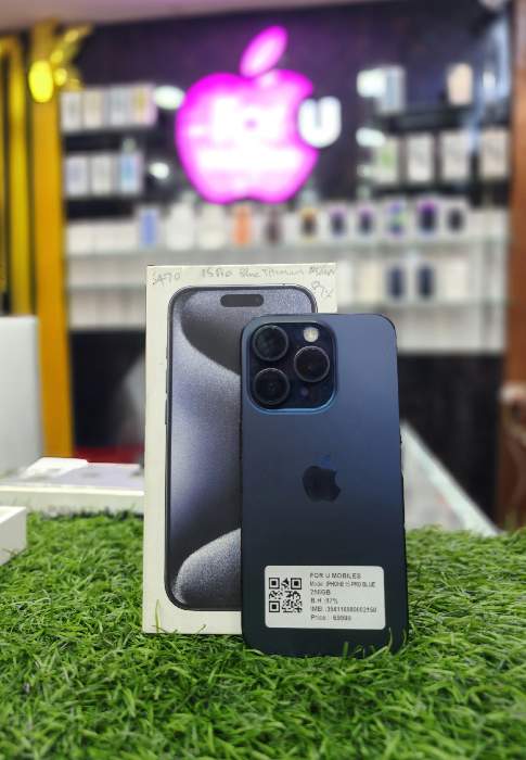 Apple iPhone 15 pro BH 87% 256GB STORAGE